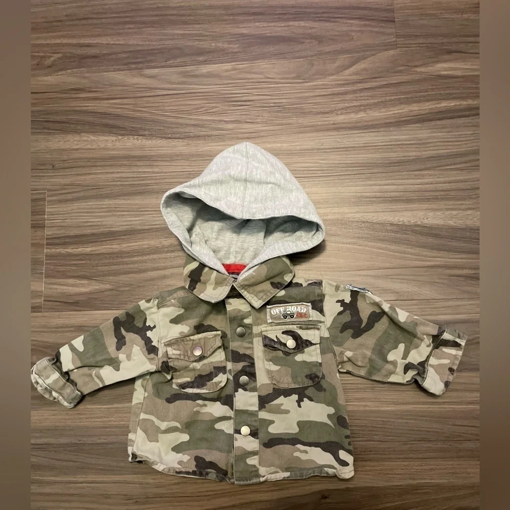 Boys Camouflage Hooded Jacket with patches size 12 months